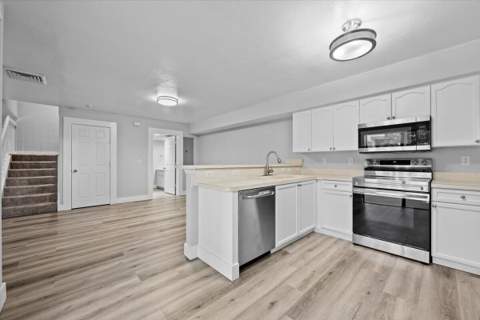 2216 White Pine Circle #D, Greenacres FL - photo 9 of 50