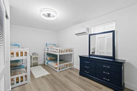 19005 SE Southgate Drive, Tequesta FL - photo 18 of 71