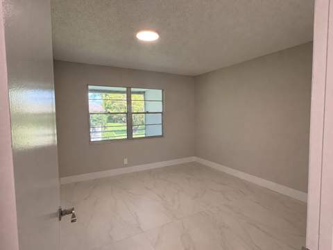186 Upminster I #186, Deerfield Beach FL - photo 12 of 41