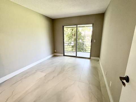 186 Upminster I #186, Deerfield Beach FL - photo 17 of 41