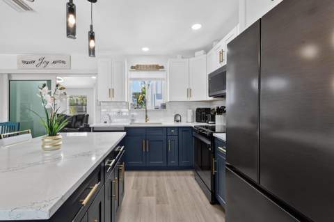 19005 SE Southgate Drive, Tequesta FL - photo 10 of 71