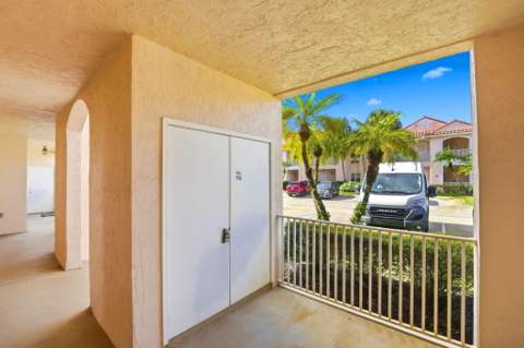 10053 Perfect Drive #61, Port St. Lucie FL - photo 20 of 24