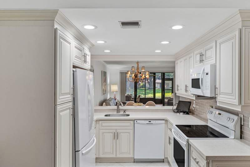 2 bedroom Condominium at 10076 Cedar Point Boulevard #402, Coach Homes Of Banyan Springs Condo, Boynton Beach — photo 4
