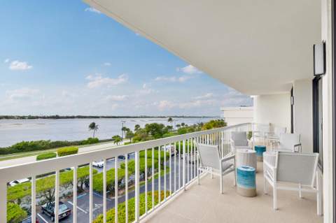 3300 S Ocean Boulevard #407N, Palm Beach FL - photo 10 of 40