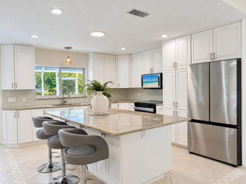 3516 Pine Haven Circle, Boca Raton FL - photo 15 of 52