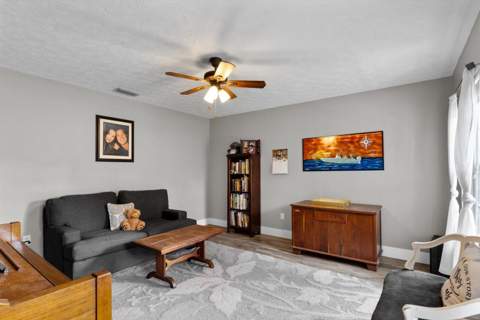 10612 Pine Cone Lane, Fort Pierce FL - photo 14 of 63
