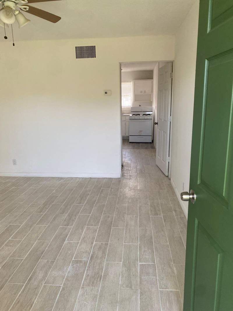 0 bedroom Condominium at 4800 NW 24th Court #D209, Bristol Court Condo, Lauderdale Lakes — photo 2
