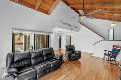 2810 Sand Pines Court, Lake Worth FL - photo 9 of 48