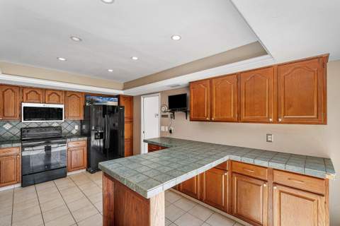2810 Sand Pines Court, Lake Worth FL - photo 18 of 48