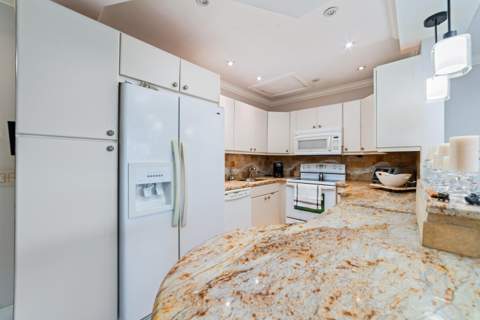 618 Fanshaw O, Boca Raton FL - photo 12 of 33