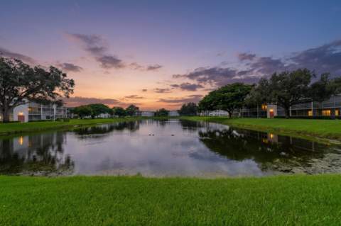 618 Fanshaw O, Boca Raton FL - photo 23 of 33