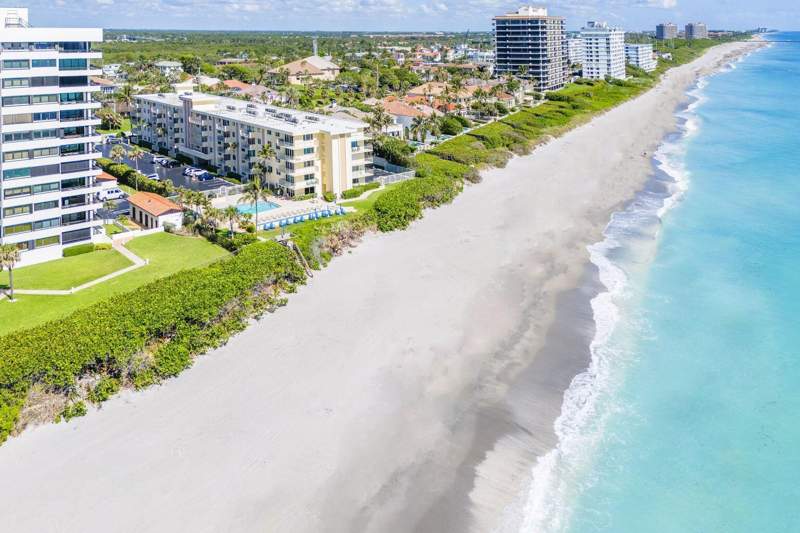 2 bedroom Condominium at 630 Ocean Drive #205, Juno By The Sea Condo Apts, Juno Beach — photo 3