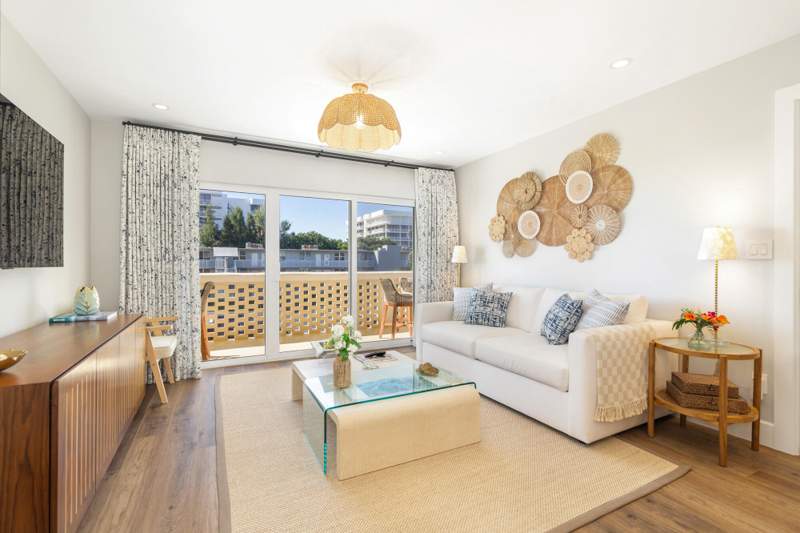 2 bedroom Condominium at 2545 S Ocean Boulevard #3140, Palm Beach Whitehouse Cond, Palm Beach — photo 3