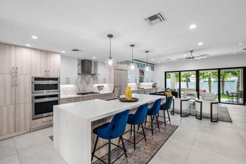 918 SW 28th Avenue, Boynton Beach FL - photo 7 of 107