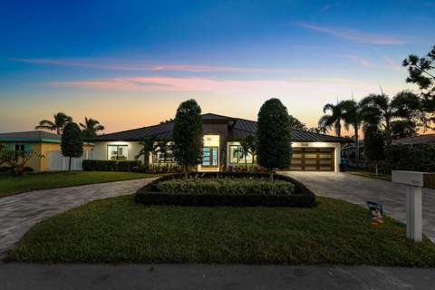 918 SW 28th Avenue, Boynton Beach FL - photo 20 of 107