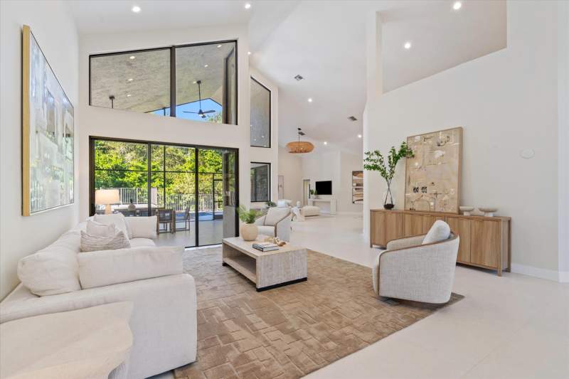 4 bedroom Single Family Residence at 6901 NW 61st Avenue, Countrys Point, Parkland — photo 5