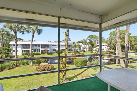 2929 SE Ocean Boulevard #K9, Stuart FL - photo 16 of 20
