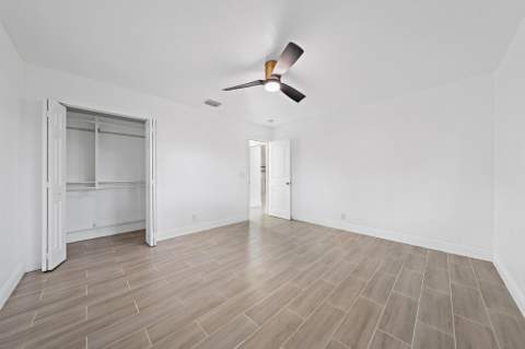 5521 Parker Avenue, West Palm Beach FL - photo 16 of 38