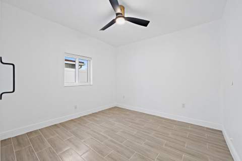 5521 Parker Avenue, West Palm Beach FL - photo 20 of 38