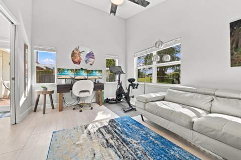8928 Escondido Way, Boca Raton FL - photo 18 of 53