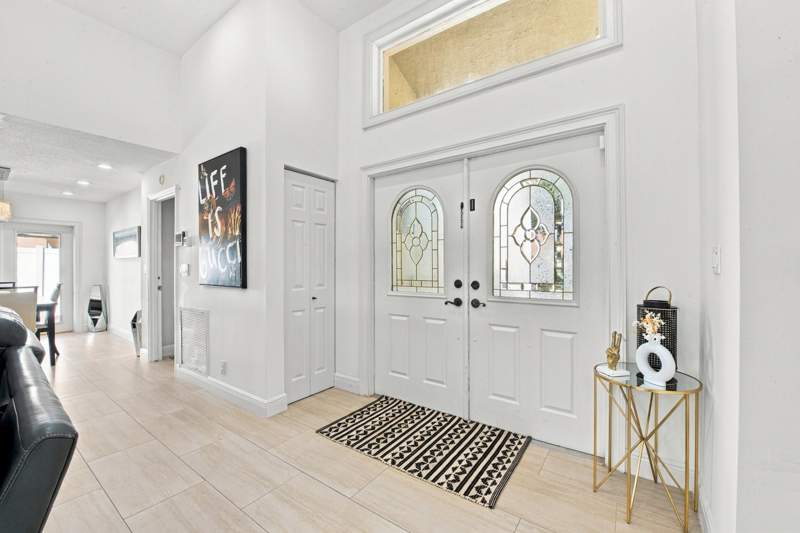 3 bedroom Single Family Residence at 8928 Escondido Way, Escondido At Boca Raton 2, Boca Raton — photo 4