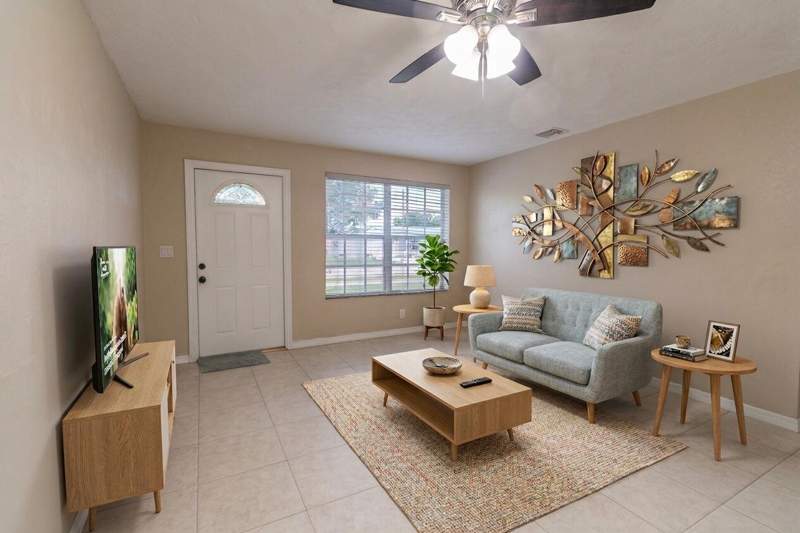 3 bedroom Single Family Residence at 2032 Worthington Road, Belvedere Heights, West Palm Beach — photo 2