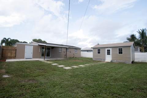 2032 Worthington Road, West Palm Beach FL - photo 17 of 19