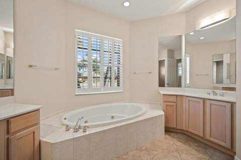 9566 Lantern Bay Circle, West Palm Beach FL - photo 11 of 41