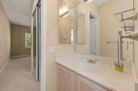 9566 Lantern Bay Circle, West Palm Beach FL - photo 19 of 41