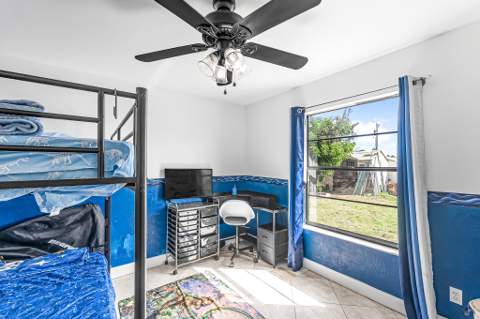6006 Lantana Drive, Fort Pierce FL - photo 21 of 34