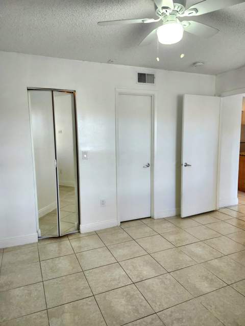 1283 SW 46th Avenue, Pompano Beach FL - photo 13 of 20