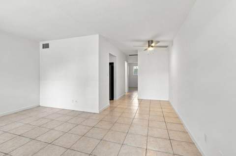 4529 NE 21st Avenue ##3, Fort Lauderdale FL - photo 6 of 27