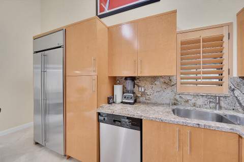 6130 Via Tierra Drive, Boca Raton FL - photo 7 of 46