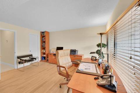 6130 Via Tierra Drive, Boca Raton FL - photo 18 of 46