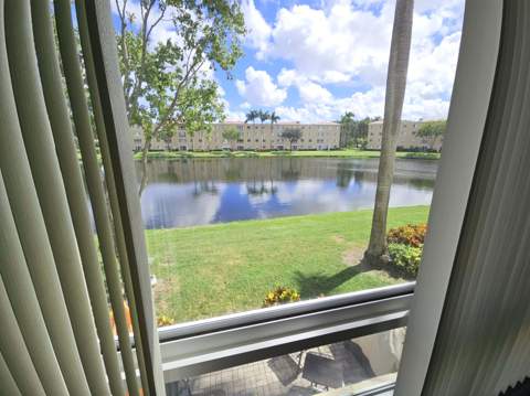 12529 Imperial Isle Drive #205, Boynton Beach FL - photo 11 of 32