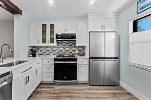 1950 SW Palm City Road #4-102, Stuart FL - photo 6 of 44