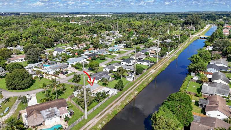 3 bedroom Single Family Residence at 446 E Shadyside Circle, Shadyside, West Palm Beach — photo 3