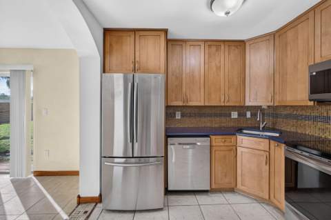 446 E Shadyside Circle, West Palm Beach FL - photo 24 of 29