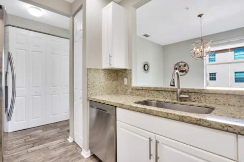 4106 Greenway Drive, Jupiter FL - photo 10 of 20