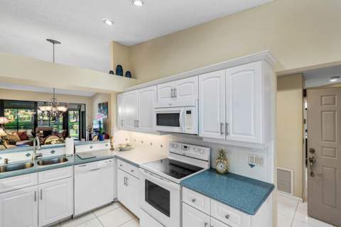 5265 Fairway Woods Drive #3112, Delray Beach FL - photo 7 of 52