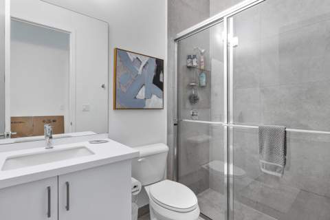 8227 Oceanus Drive, Boca Raton FL - photo 10 of 55