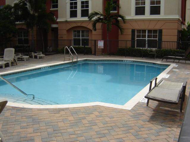 3 bedroom Townhouse at 1033 NE 17th Way #1504, Villa Medici Condo, Fort Lauderdale — photo 3