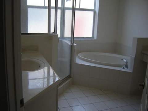 1033 NE 17th Way #1504, Fort Lauderdale FL - photo 11 of 38