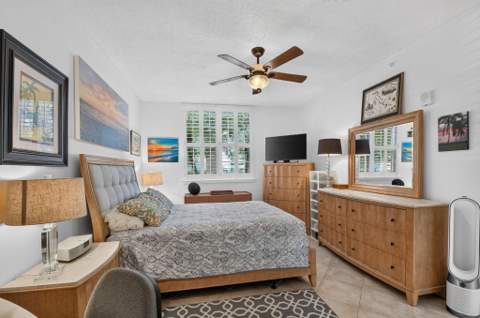 720 S Sapodilla Avenue #101, West Palm Beach FL - photo 16 of 49