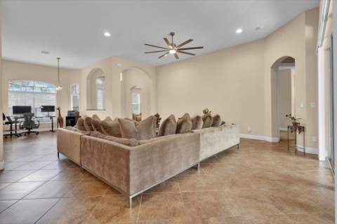 2801 Bent Pine Drive, Fort Pierce FL - photo 20 of 74
