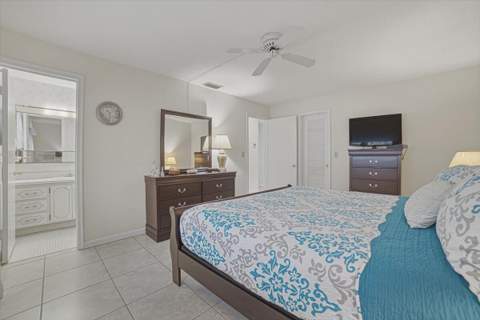 500 S Luna Court #4, Hollywood FL - photo 16 of 23
