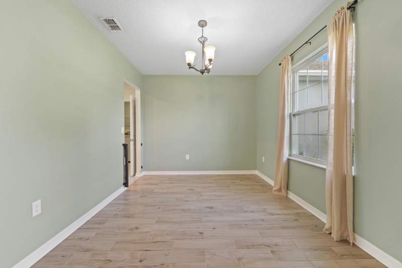 3 bedroom Single Family Residence at 770 SW Saragossa Avenue, Port St Lucie Section 15, Port St. Lucie — photo 4