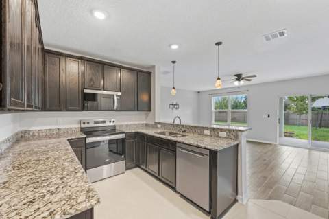 770 SW Saragossa Avenue, Port St. Lucie FL - photo 12 of 42