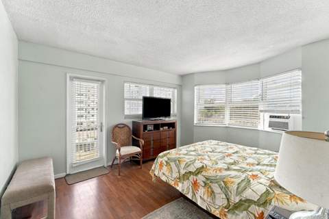 1511 SE 15th Court #306, Deerfield Beach FL - photo 13 of 25