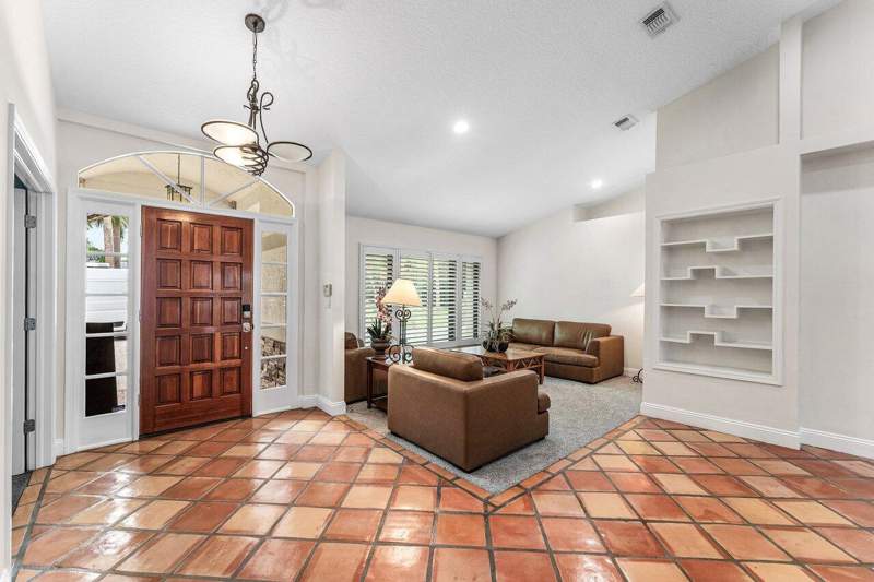 6 bedroom Single Family Residence at 14757 Horseshoe Trace, Paddock Park 1 Of Wellington, Wellington — photo 5